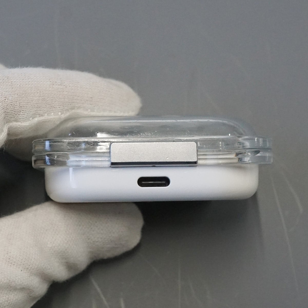 Nothing ear (a) 充電ケースのみ USED美品 充電器 チャージングケース