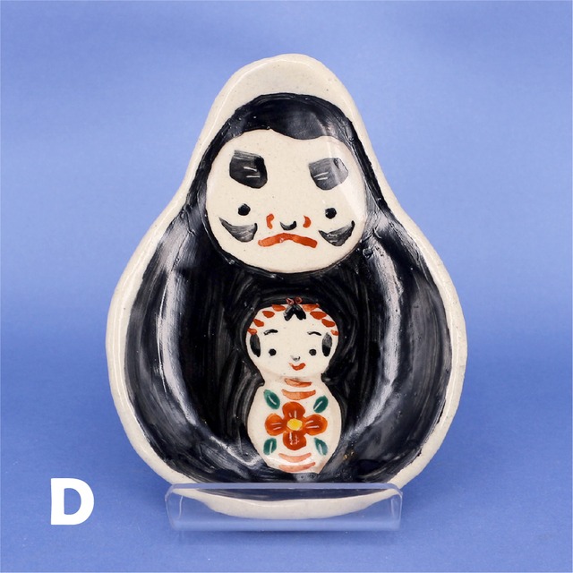 《 鈴木ハツミ 》小皿　ダルマこけし