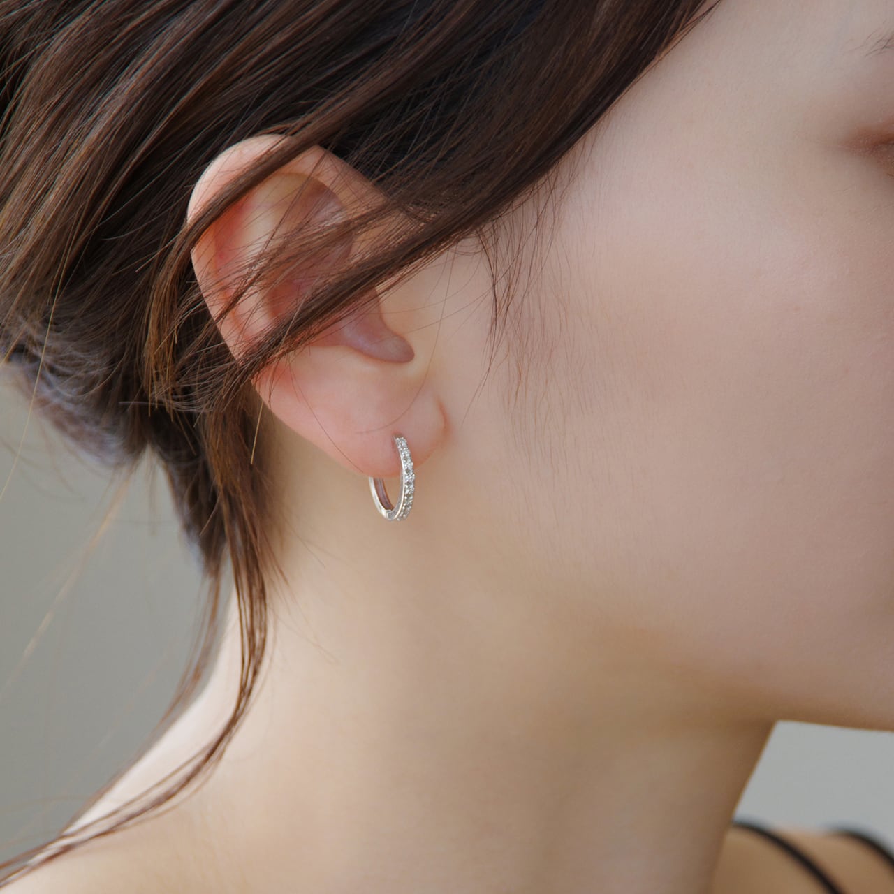 K18ホワイトゴールド 直径15mm ダイヤモンドフープピアス 【MKW0100P1