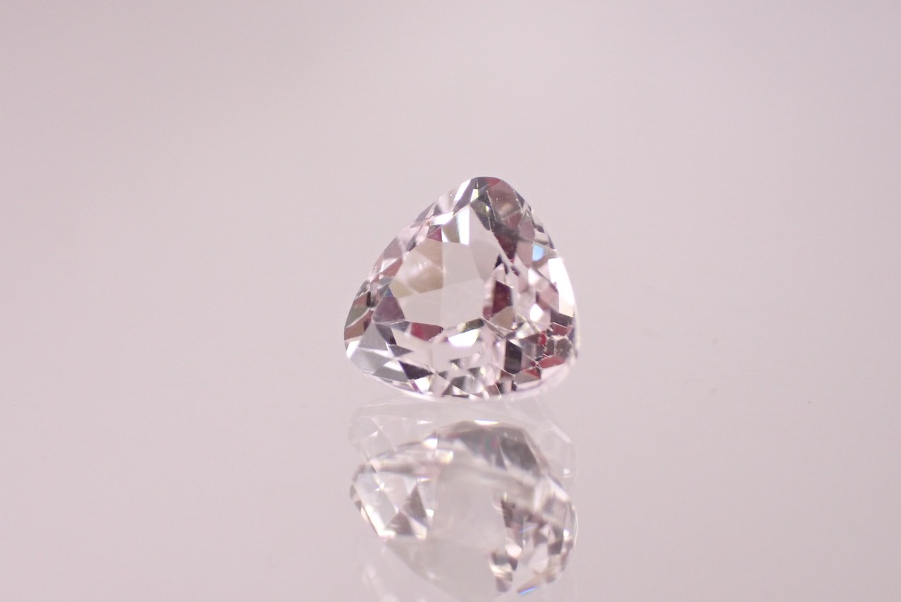 クンツァイト　1.52ct　[D3-198]
