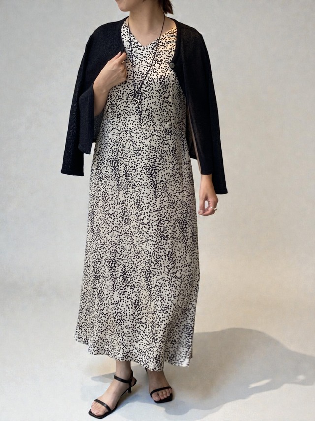 イレギュラードットプリントワンピース