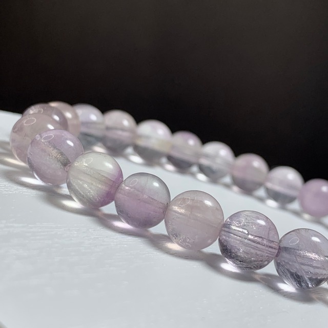 A92.可愛い色合い☆パープル系 フローライト ブレスレット