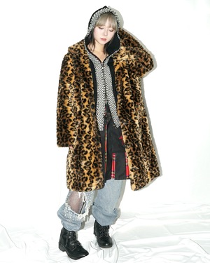 Vintage faux fur leopard pattern long coat