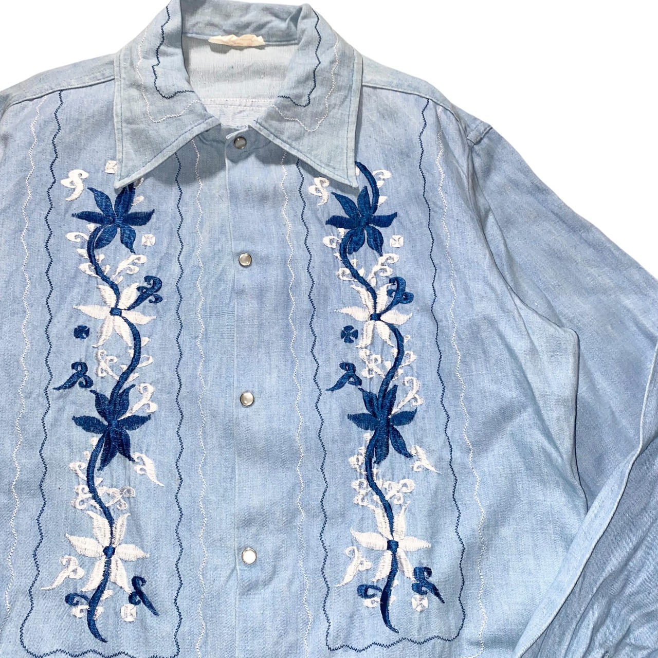 vintage floral embroidery denim shirt
