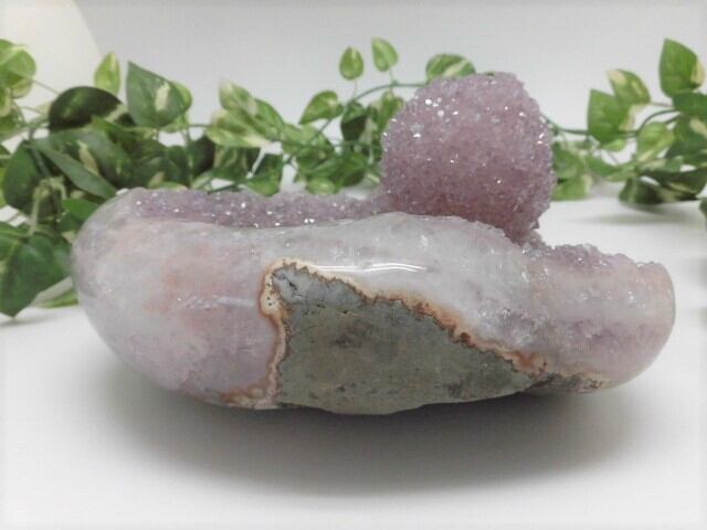 【送料無料】【高品質】 ウルグアイ産アメジスト no.4