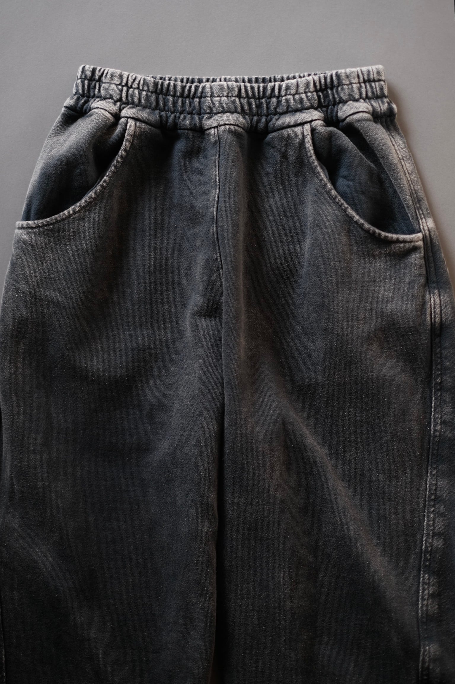 OMAR AFRIDI / SHABBY TWISTED LOUNGE PANTS | LIVING
