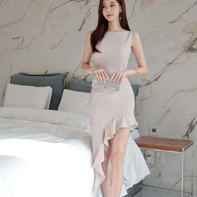 ワンピース ロングワンピース フレアスカート 送料無料 ノースリーブ ショートスリーブ フリル ミディ ミモレ アシンメトリー レディース 大人可愛い かわいい きれいめ 大人女子 エレガント 無地 春 夏 ガーリー 10代 20代 大人 学生 お出かけ 外出 きれいめカジュアル 着回し ファッション デート コーディネート 重ね着 休日 特別な日 お祝い 記念日 メンズウケ カジュアル 普段着 春コーデ 夏コーデ 韓国 おしゃれ シンプル スタイル ゆったり 細見せ 30代 ママコーデ