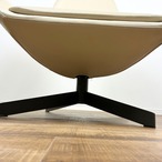 Cassina 315 EXORD PRO カッシーナ 315エクソードプロ ラウンジチェア 回転いす 本革 デザイナーズ家具 モダン ベージュ系【中古】【300サイズ】