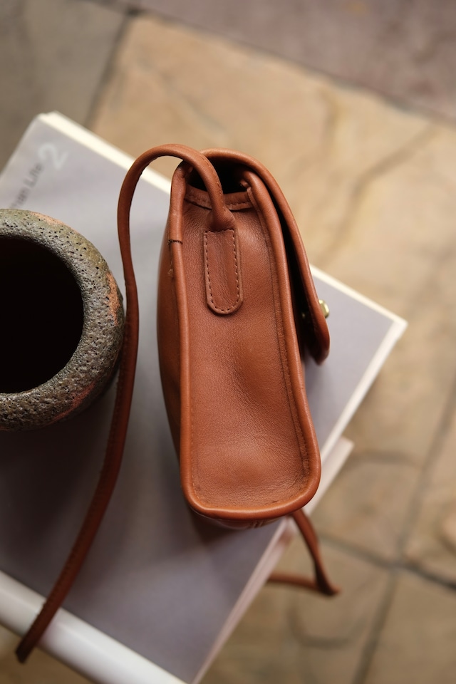 Utah/80-90’s “OLD COACH” glove leather turn lock shoulder bag