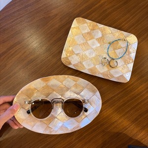Gold Shell Tray 　 Diamond Pattern　2Type　シェルのゴールドトレイ　ダイヤ柄　２タイプ　トレイ　シェル　オーバル　スクエア　アクセサリー　キー　小物入れ