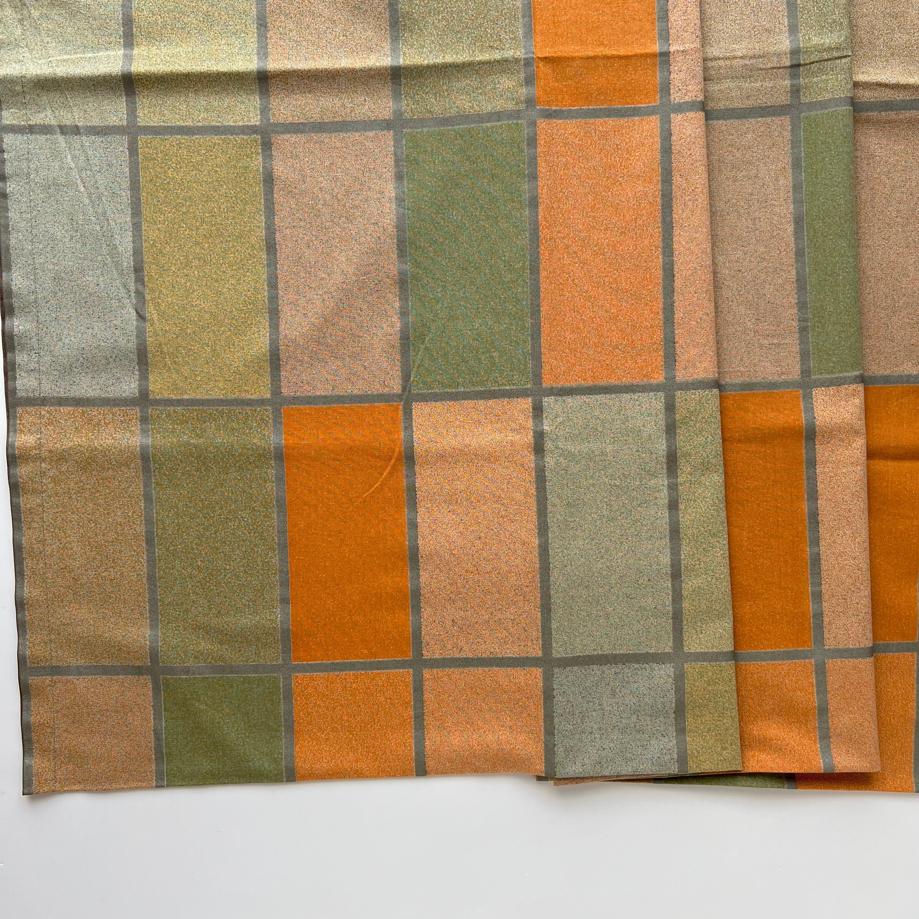 marimekko Fabric / “LISSABON” Fujiwo Ishimoto | troldhaugen