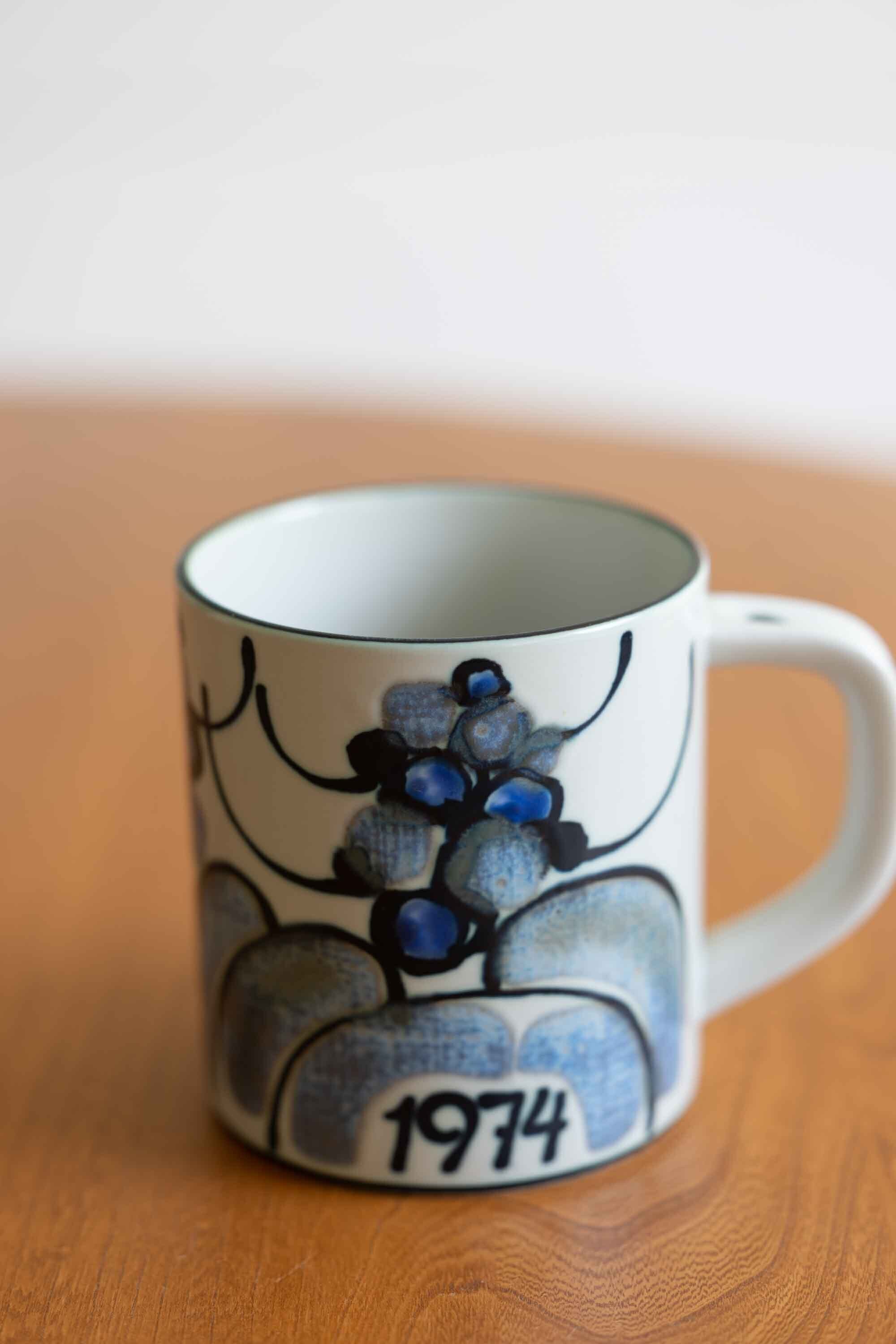 1974年 ロイヤルコペンハーゲン イヤーマグカップ 大きなサイズ Ellen Malmer デザイン