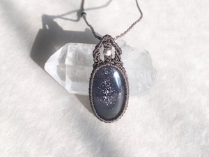 アベンチュリンアイオライトmacramé necklace