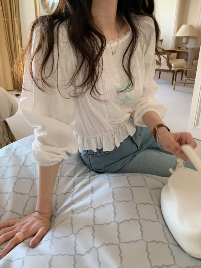 (予約) pretty young thing / Bouquet embroidery blouse 1color　
