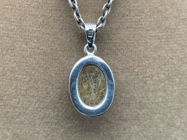 シルバー925ペンダントトップ（ルチルクォーツ王冠）