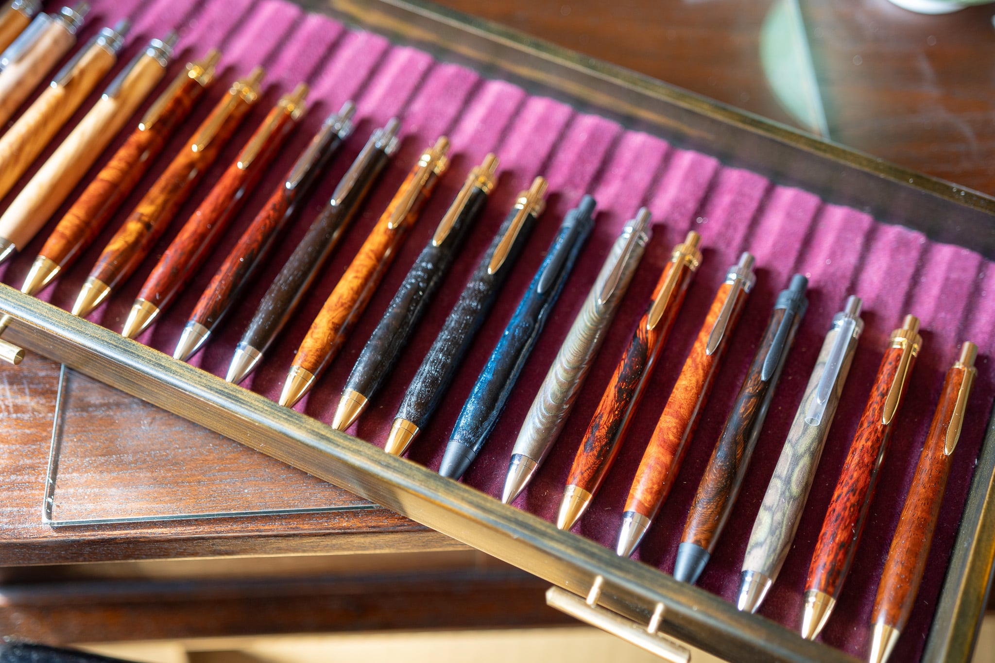 最高峰の瘤材】ホンジュラスローズウッド瘤杢 特上 国産拭き漆 ①