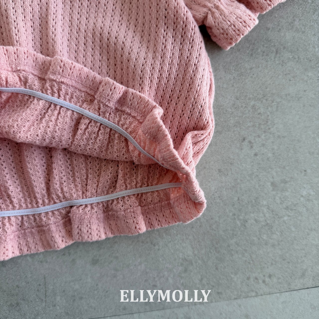 [ELLYMOLLY] Atelier Puff Collar Tee / [엘리몰리] 아틀리에퍼프카라티