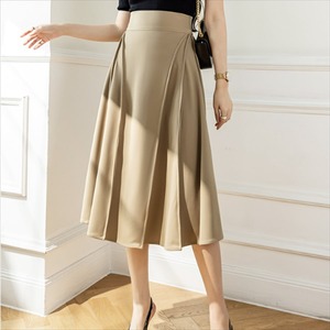 【送料無料】 ロングスカート 2色 スカート ロング ロング丈 膝丈 ひざ下丈 フレア Aライン シンプル かわいい 大人可愛い きれいめ カジュアル 大人 上品 おしゃれ お洒落 レトロ こなれ感 コンサバ系 ラフ 抜け感 モード系 エレガント 無地 秋 30代 40代 レディース 女性用 ママ ママ服 デート お出かけ お呼ばれ パーティー 休日 お茶会 女子会 授業参観 着回し 普段使い 重ね着 韓国 韓国系 ファッション コーデ スタイル 楽ちん あったか 体型カバー 定番 プチプラ 着痩せ