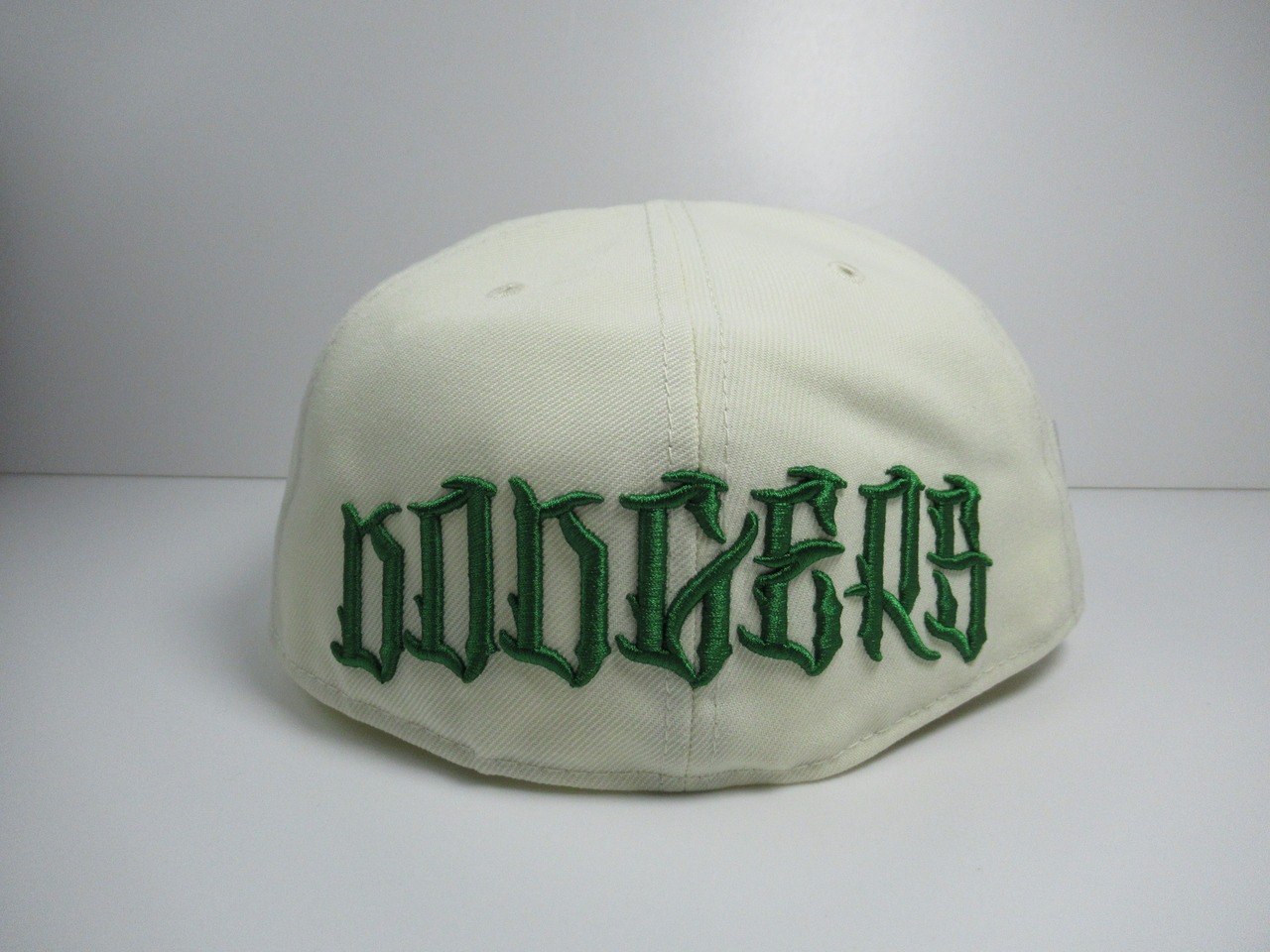 Exclusive NEW ERA 59fifty Los Angeles Dodgers　ロサンゼルス・ドジャース　Chrome×Gray