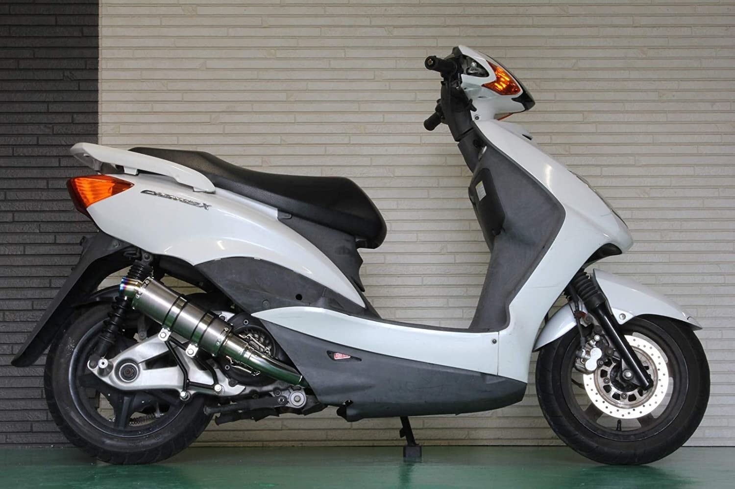 シグナスX125 バイクマフラー BC-SE12J EBJ-SE44J 2003年～2015年 