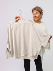 BEATRICE(シルキードルマンブラウス）