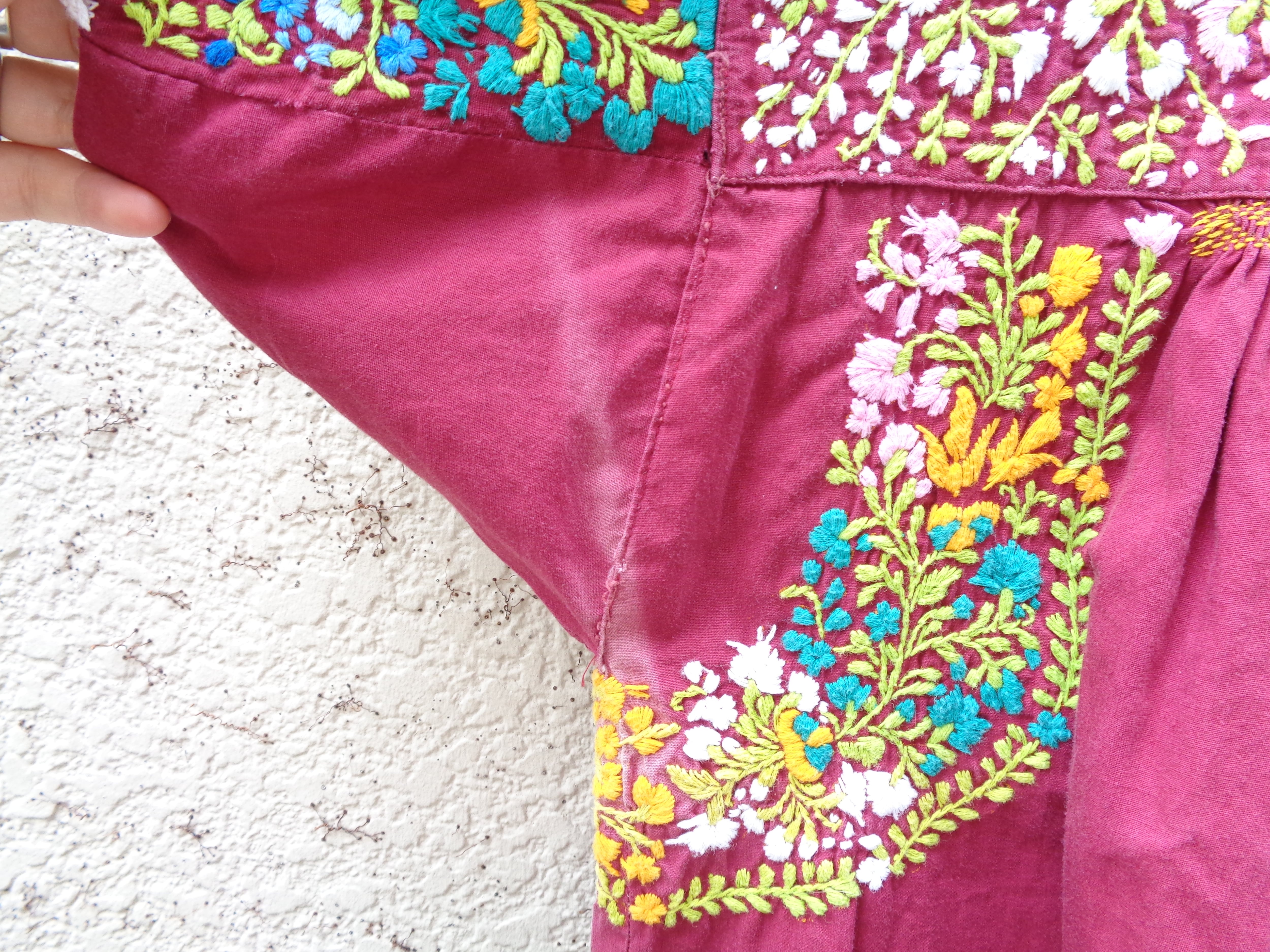 70's San Antonio embroidery dress／70年代 サンアントニオ 刺繍
