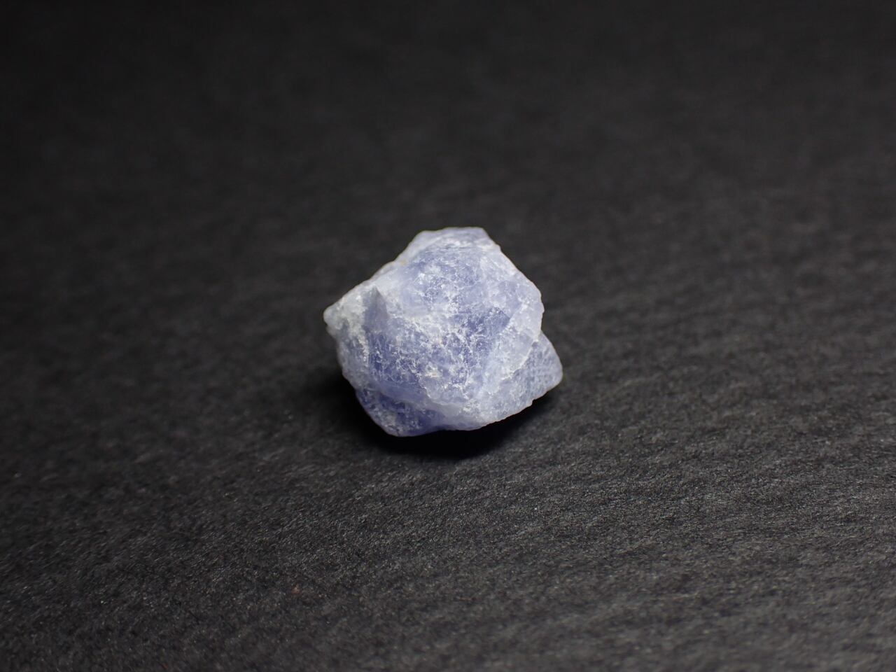 インド産 スコレサイト/Scolecite 原石 A-SCO005 | 鉱物・天然石のお店