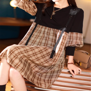 【送料無料】 ミニワンピ ミニ 大きい ゆったり ゆる オーバーサイズ プラスサイズ ぽっちゃり 長袖 ハイネック Aライン フレア ボタン 異素材切り替え ドッキング 厚手生地 ニット エレガント 可愛い 大人可愛い きれいめ シンプル カジュアル シック コンサバ 華やか 大人 上品 おしゃれ お洒落 レトロ 主役級 こなれ感 高見え 高級感 フェミニン チェック柄 冬 レディース 女性用 30代 40代 デート お出かけ 女子会 お呼ばれ 休日 お茶会 授業参観 普段使い ファッション 垢抜け