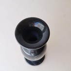 ブラックな石の花瓶