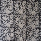 ブロックプリント生地【50cm単位】インド綿  花柄 黒×生成り #37810-BK1