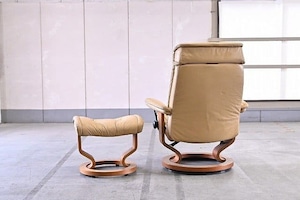 EKORNES/エコーネス「PRINCE/プリンス」リクライニングチェア オットマンセット ベージュ 北欧ノルウェー 本革 1人掛けソファ 椅子【中古家具/中古インテリア/USED家具ユーズド家具/リサイクル】
