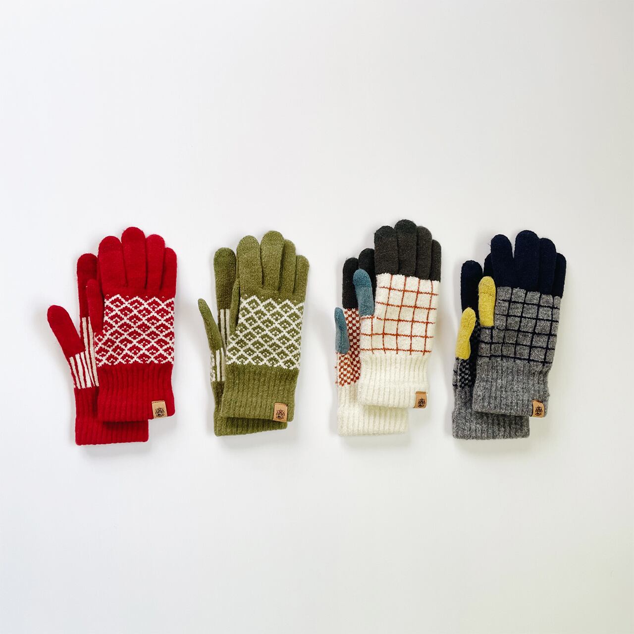 Tehtävä touch glove (red/pistachio)