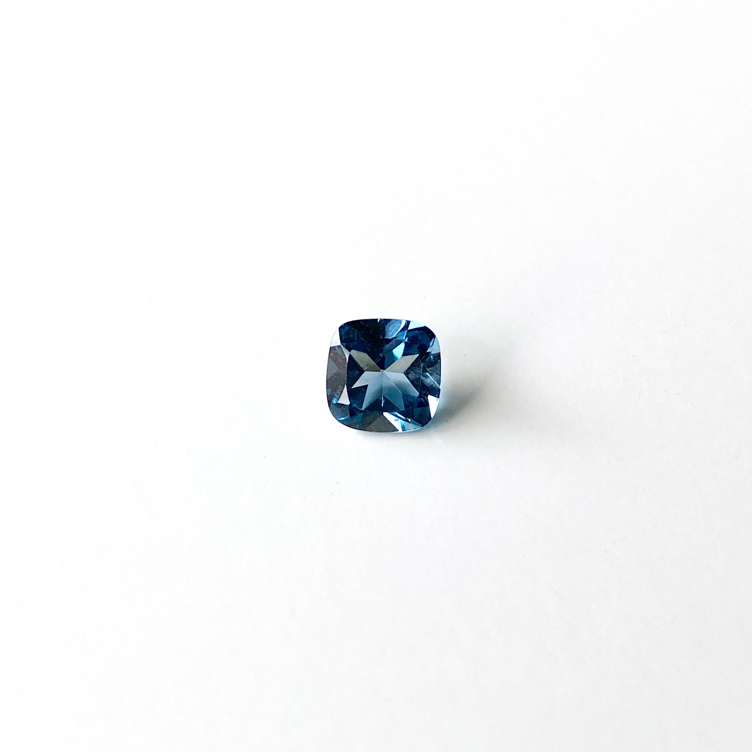 London Blue Topaz 1.16ct ロンドンブルートパーズ kg-0113