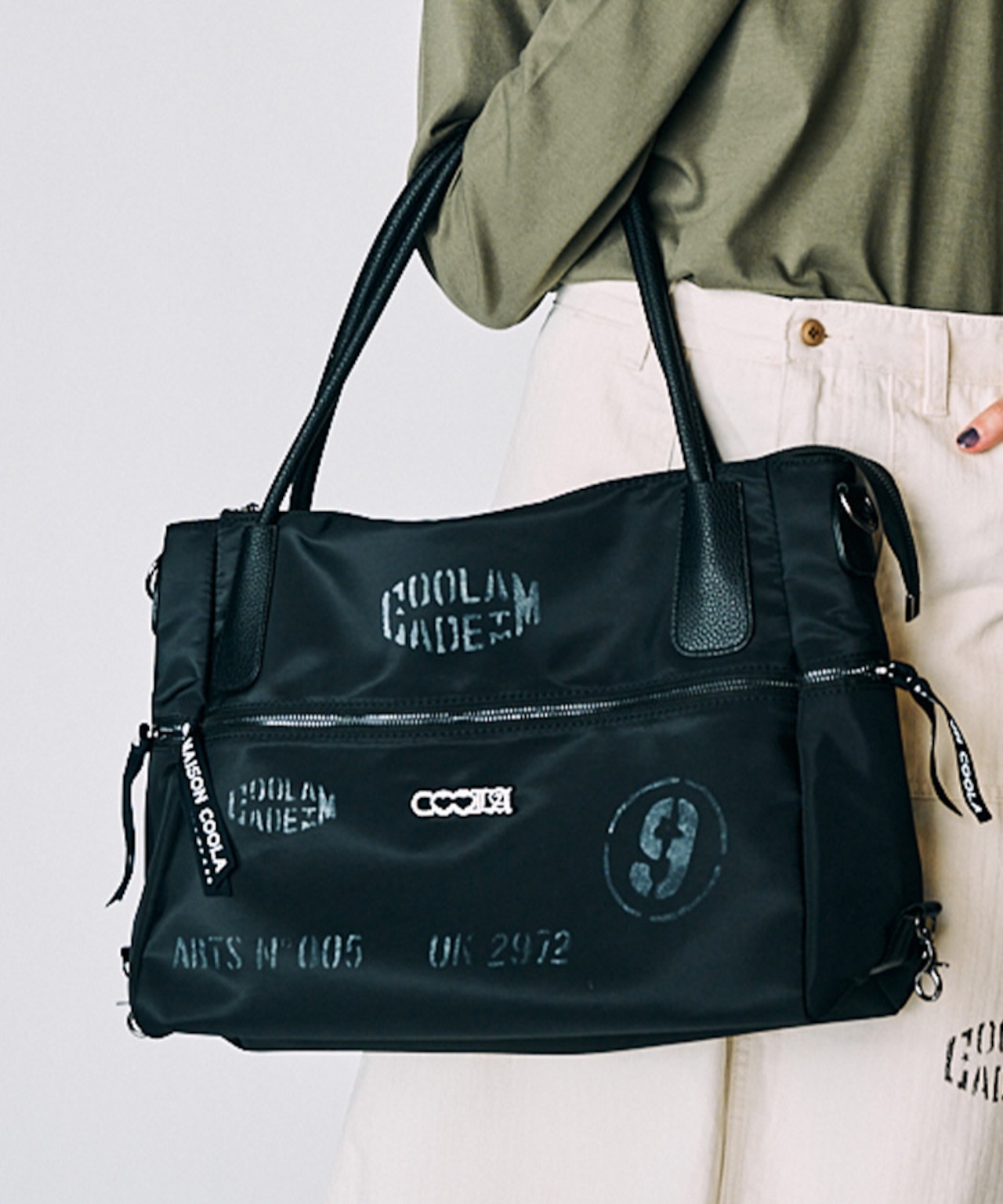 CL TMロゴペイントナイロンショルダーBAG CQ-49514