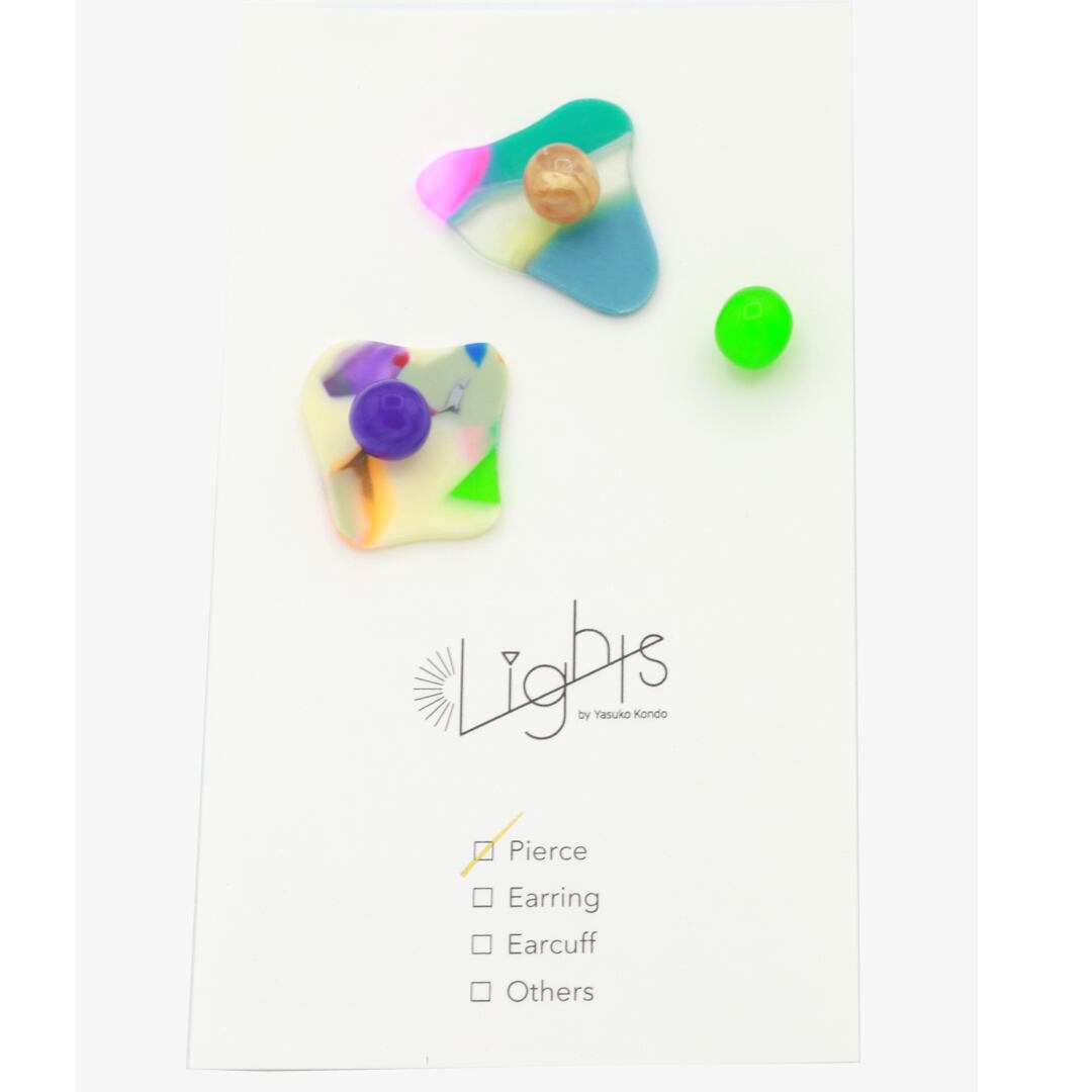 Lights95/ライツ/nanoピアス | ナチュラル素材で心地よい服と毎月