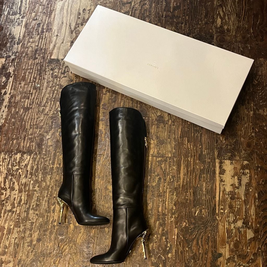 01469d82598125648a85a415f2c926