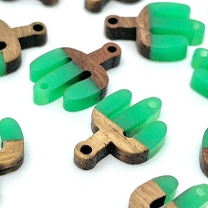 【2個】ウッド樹脂サボテン上下カンチャーム/コネクター/