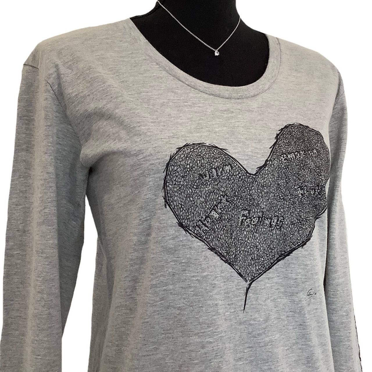 Emotion heart ( 感情ある心 ) Uネック ロングTシャツ ヘザーグレー