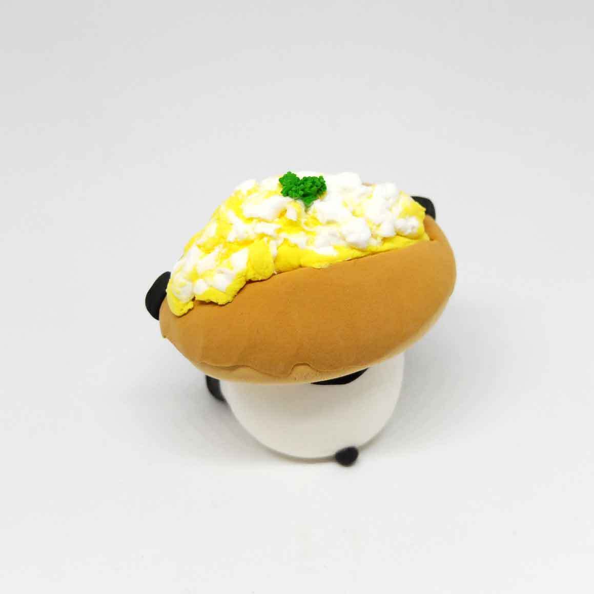 たまごコッペパンダ / 紙粘土 / カトコト