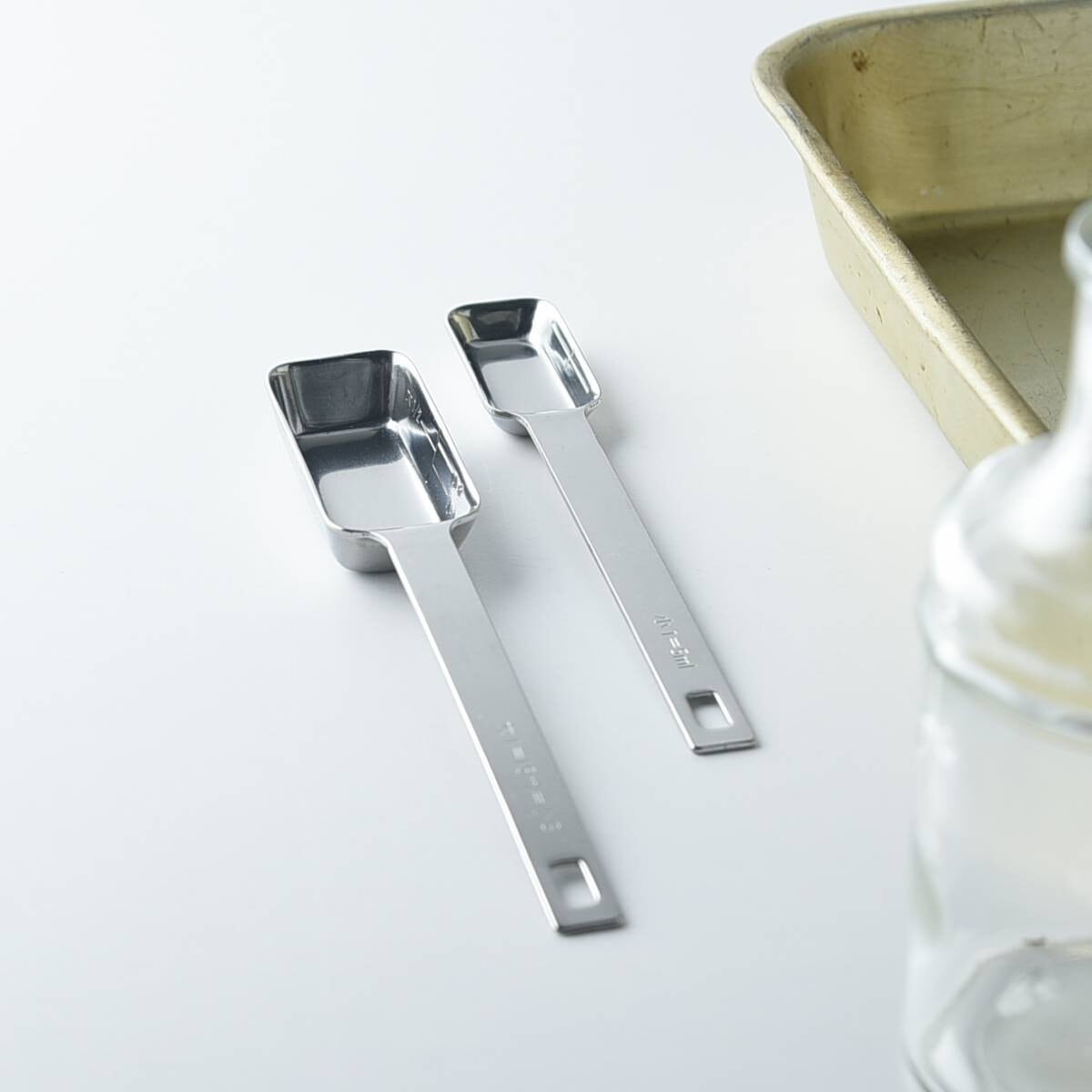希少　 - ブランド: Warner Brosトースター型 計量スプーンセット 四角い計量スプーン（2本組） | 久野産業 | inoya | Basic Life Store