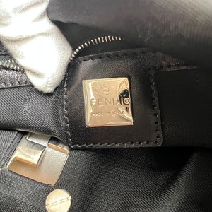 FENDI フェンディ ナイロン ハンドバッグ ブラック A-10477