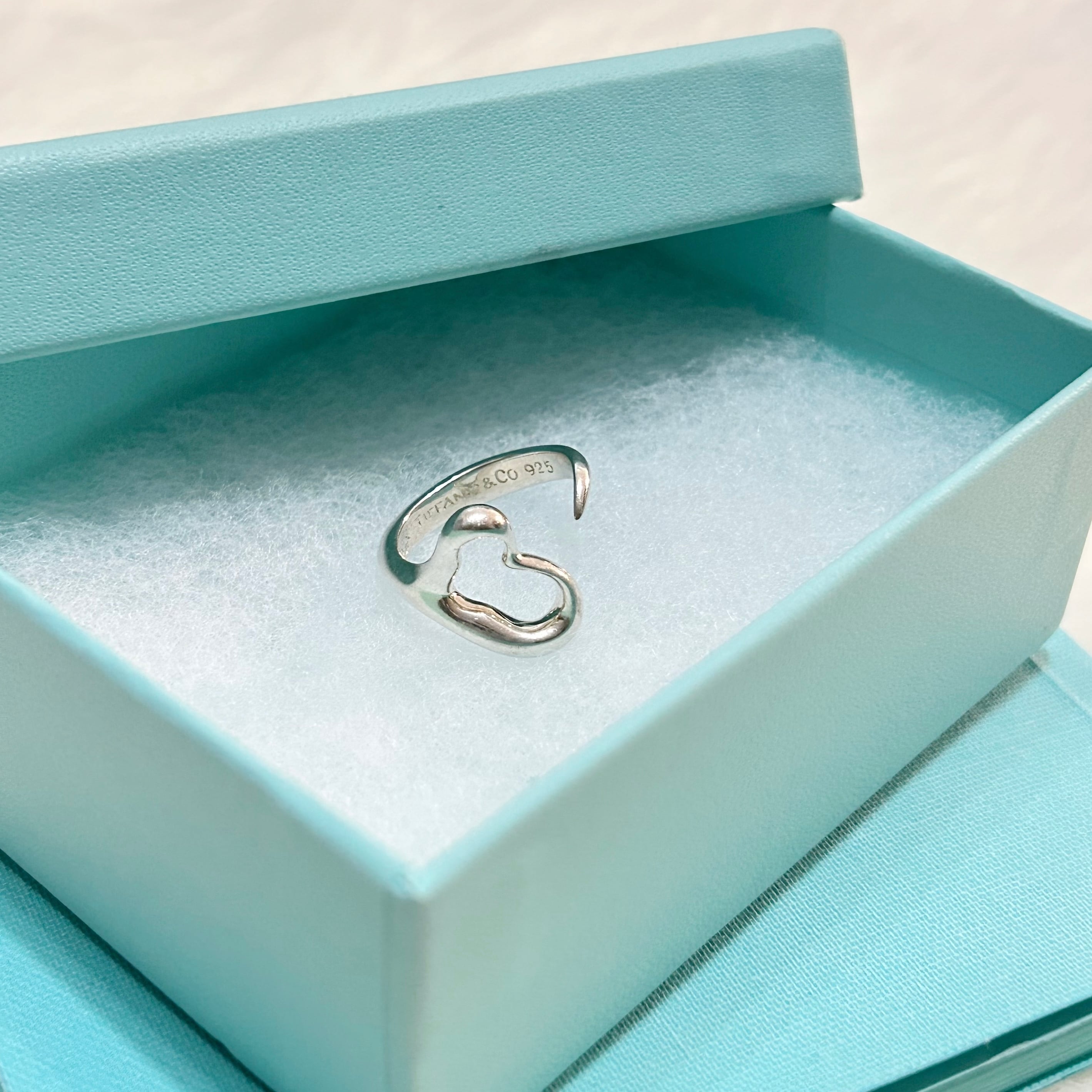 ring | vintage accessory shop MELO