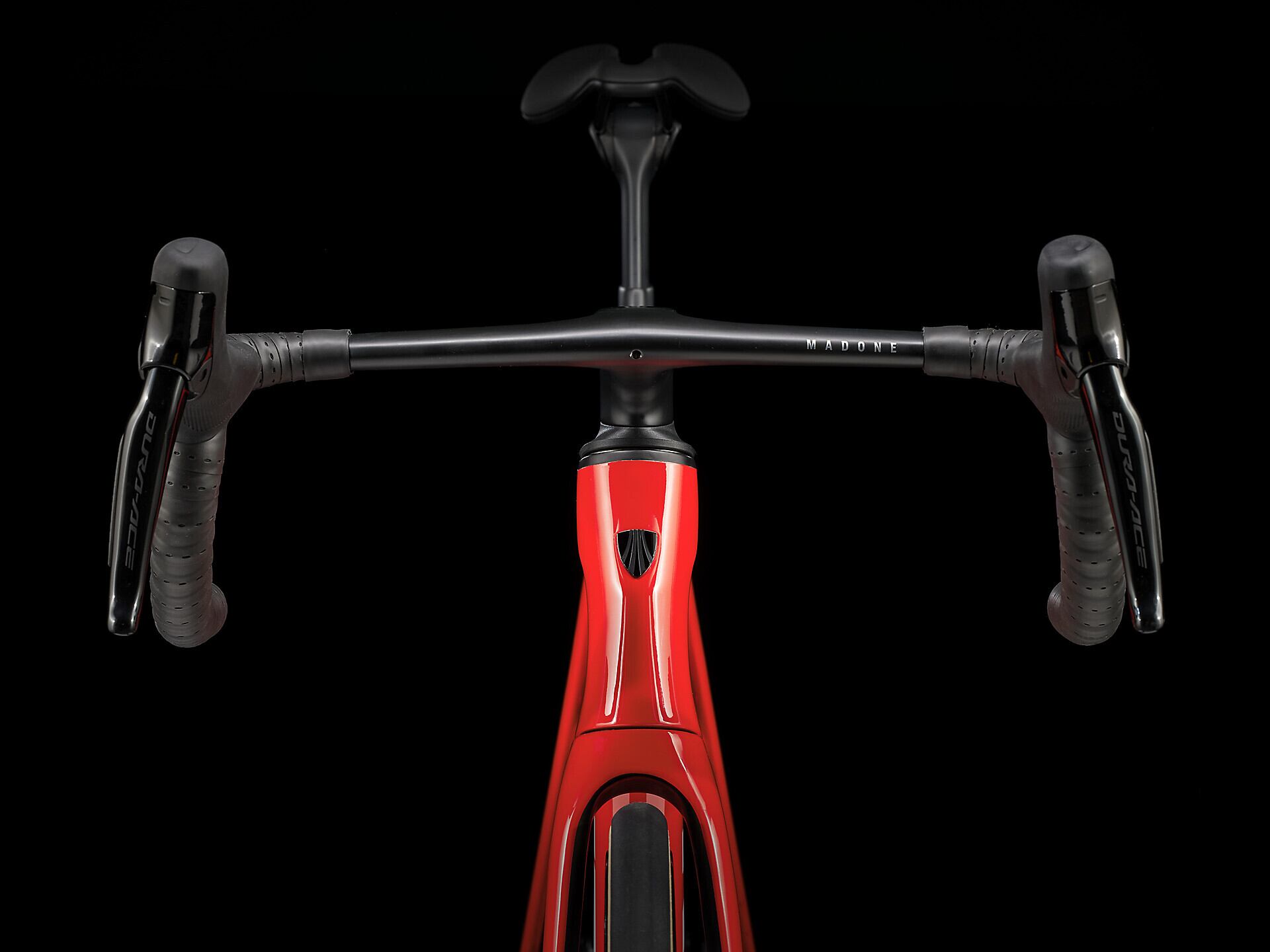 TREK MADONE SLR9 Gen7 Viper Red Dura-Ace Di2 12速 50サイズ 完成車