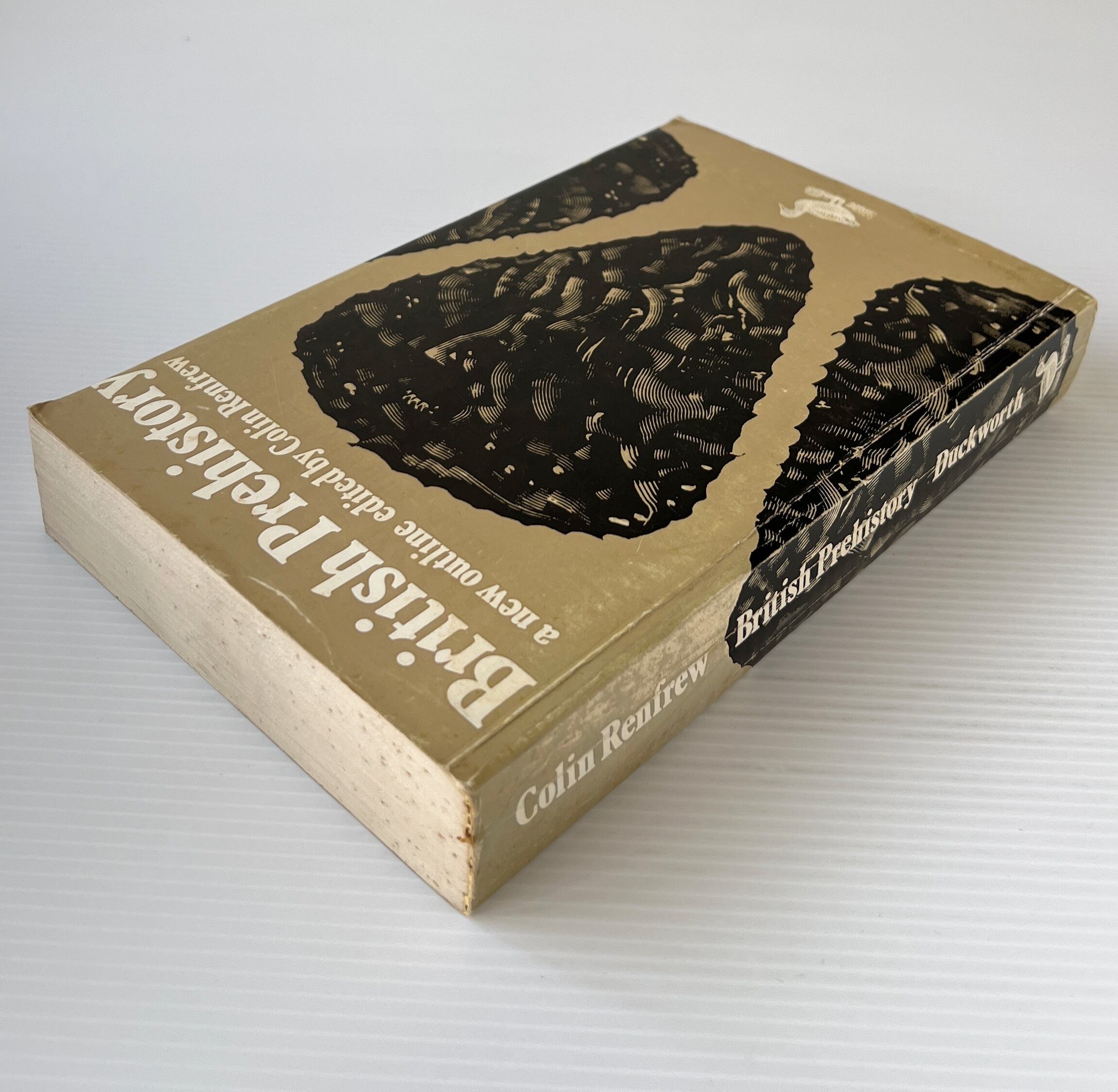 British Prehistory: A New Outline / Colin Renfrew / Duckworth