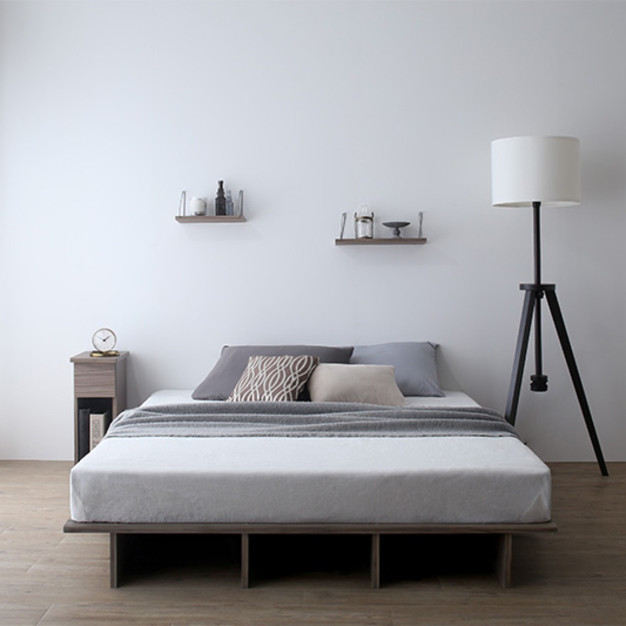 天然木調 ステージ ローベッド 暮らしにずっと寄り添う KASANE FLAT