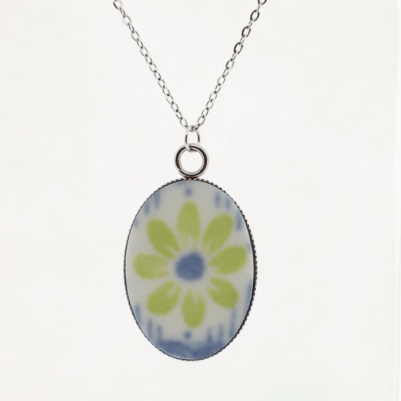 Framed Necklase15