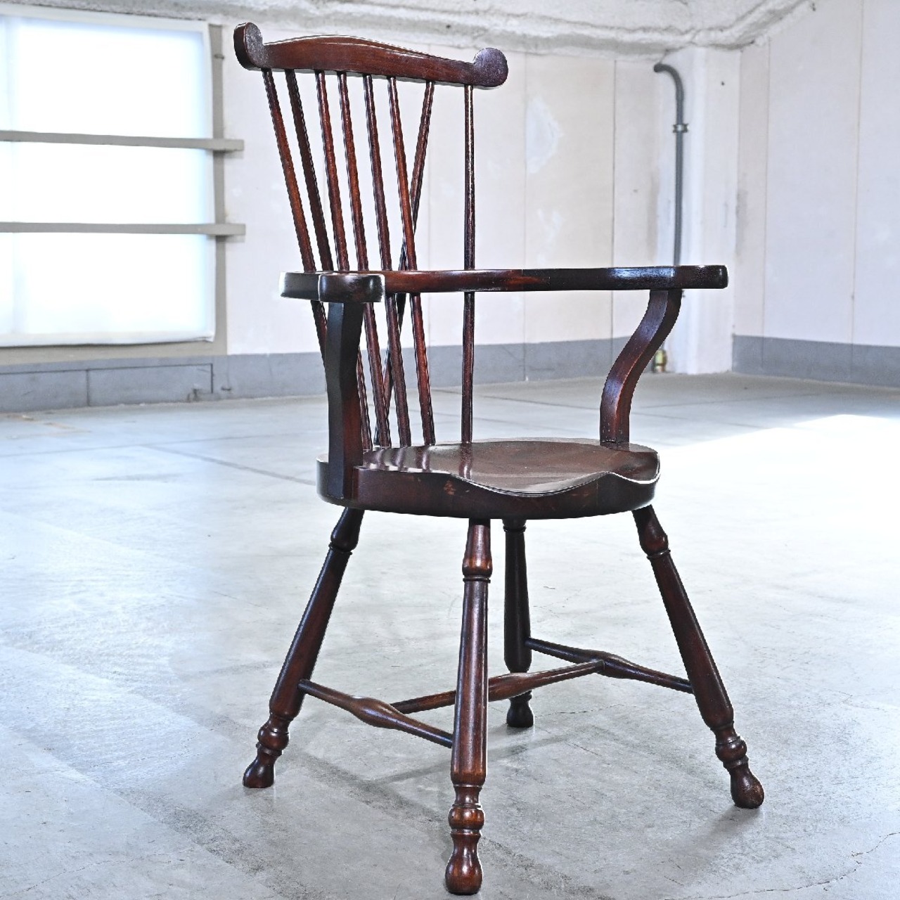 九州民芸家具 ウィンザーチェア C 無垢材 ゴールドスミス 肘掛け アーム クラシカル ハイバック リビング 古民家 喫茶店 和 漆