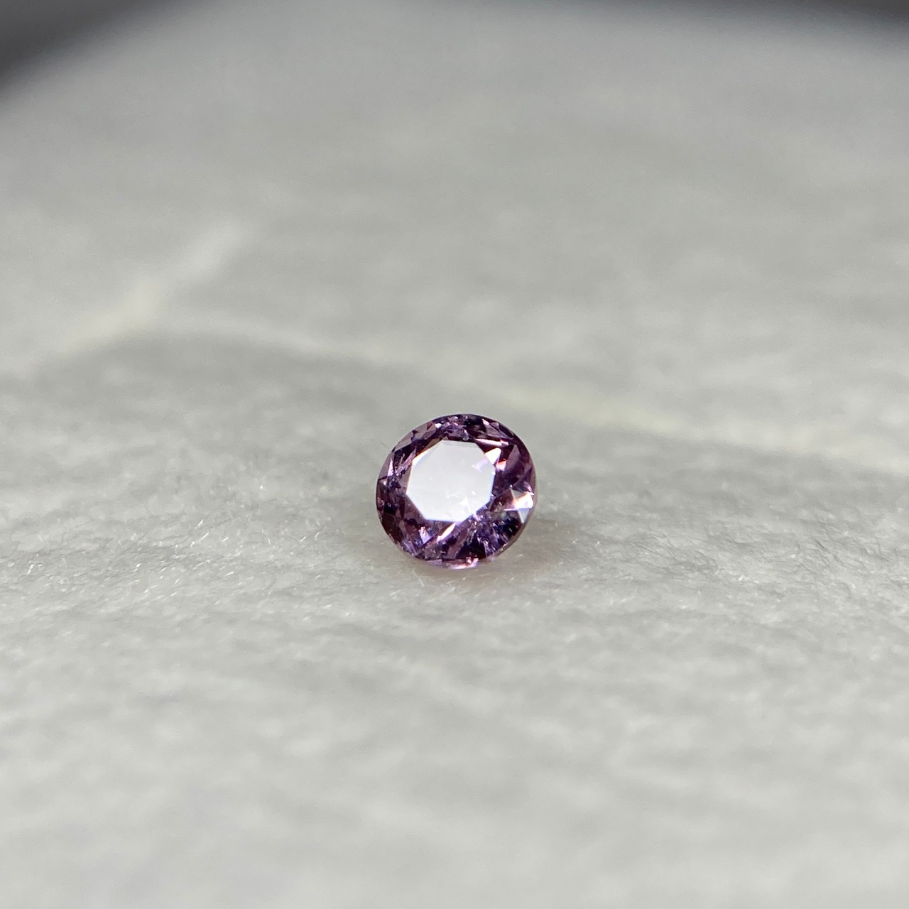 ローズカットサファイア 紫系 約2.9mm r-0142