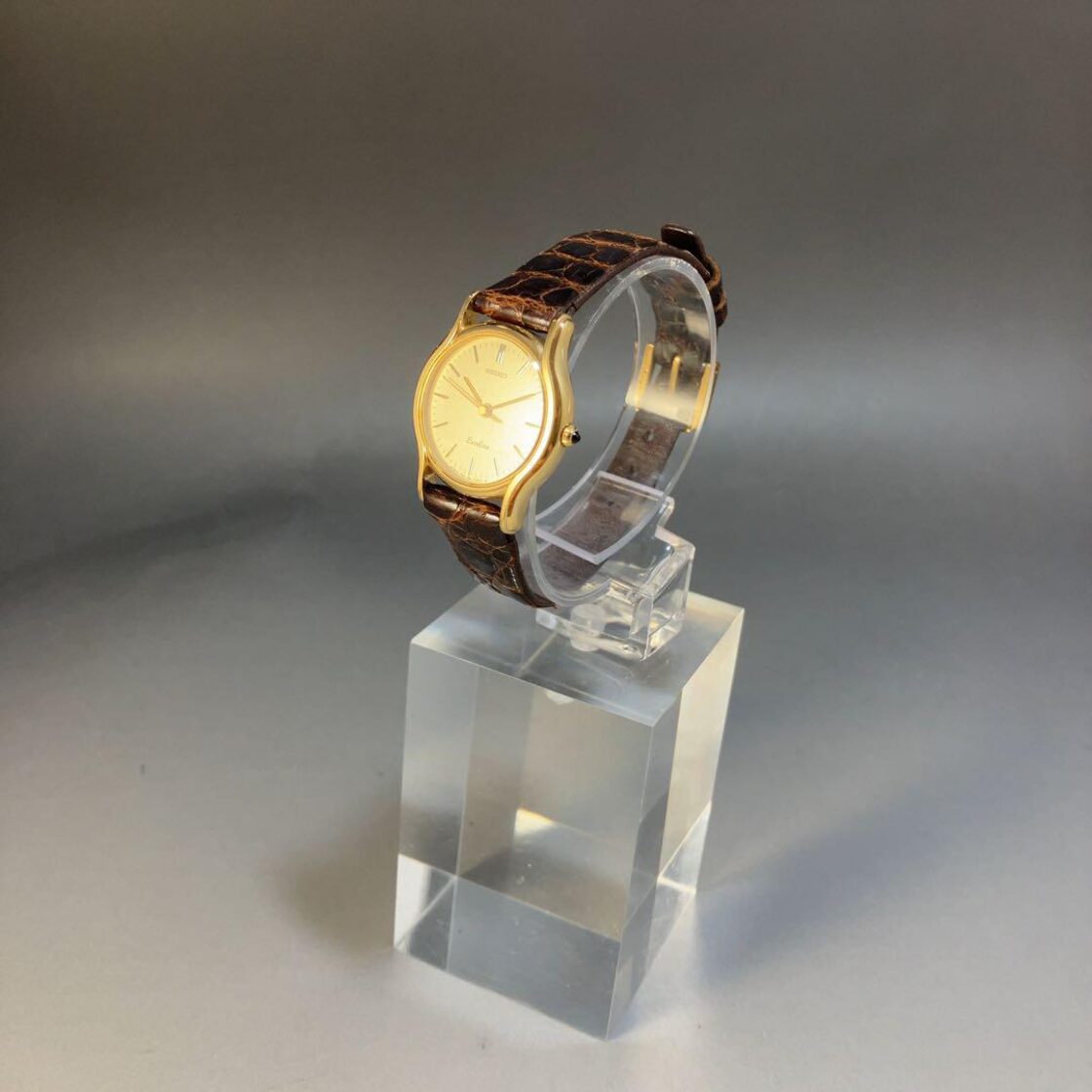 ☆超絶美麗☆セイコー SEIKO エクセリーヌ 1221-0160 レディース 