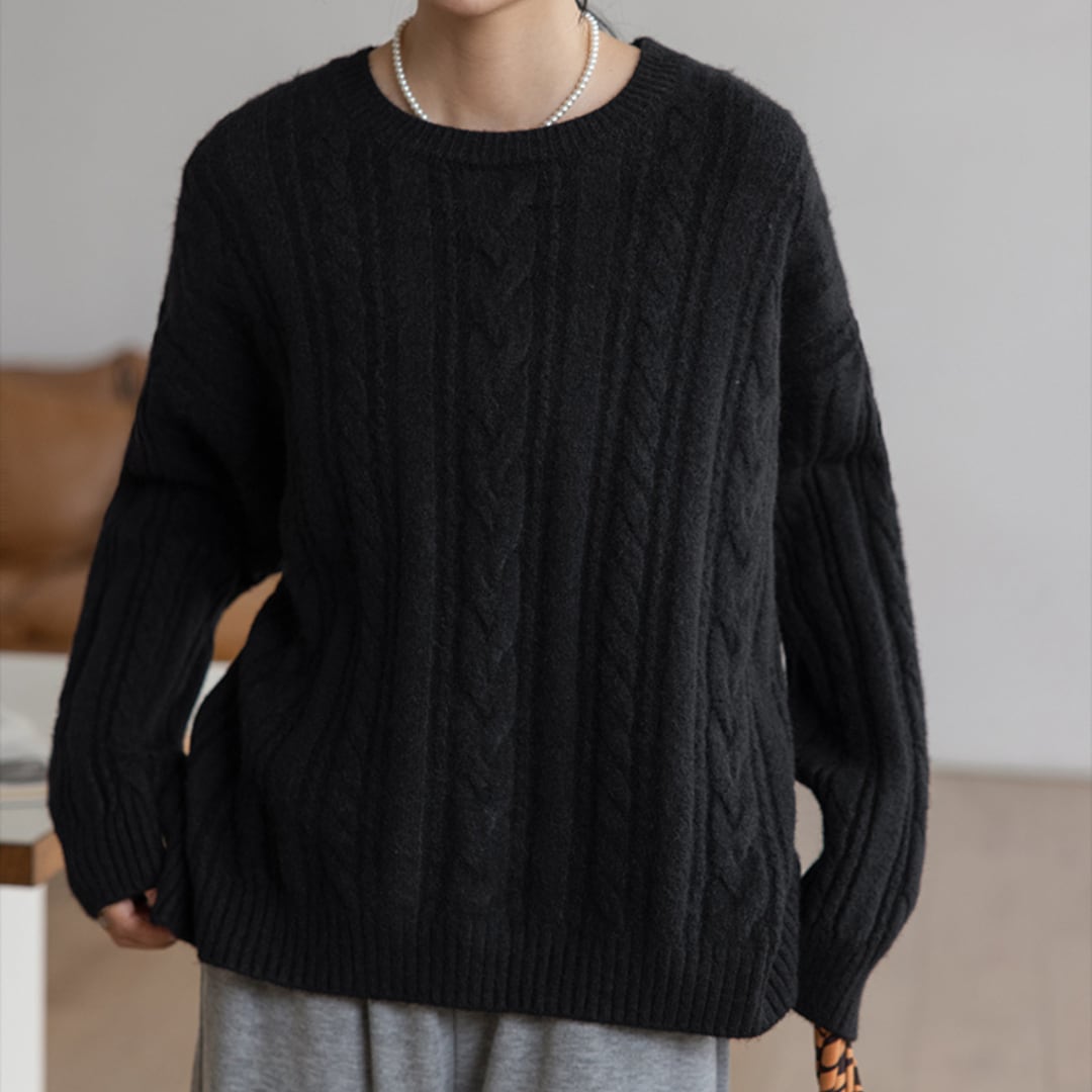 twisted round neck pullover sweater